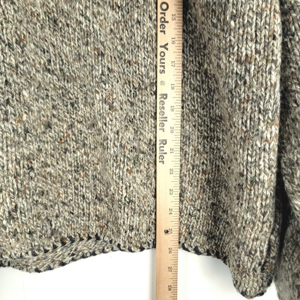 Men's Classic Knit Sweater - Brown - Picture 3 of 10